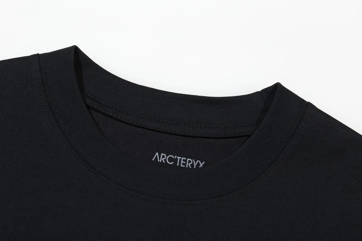 Arcteryx Cormac Series Logo LS T Same Style ✅ Size：XS S M L Black White